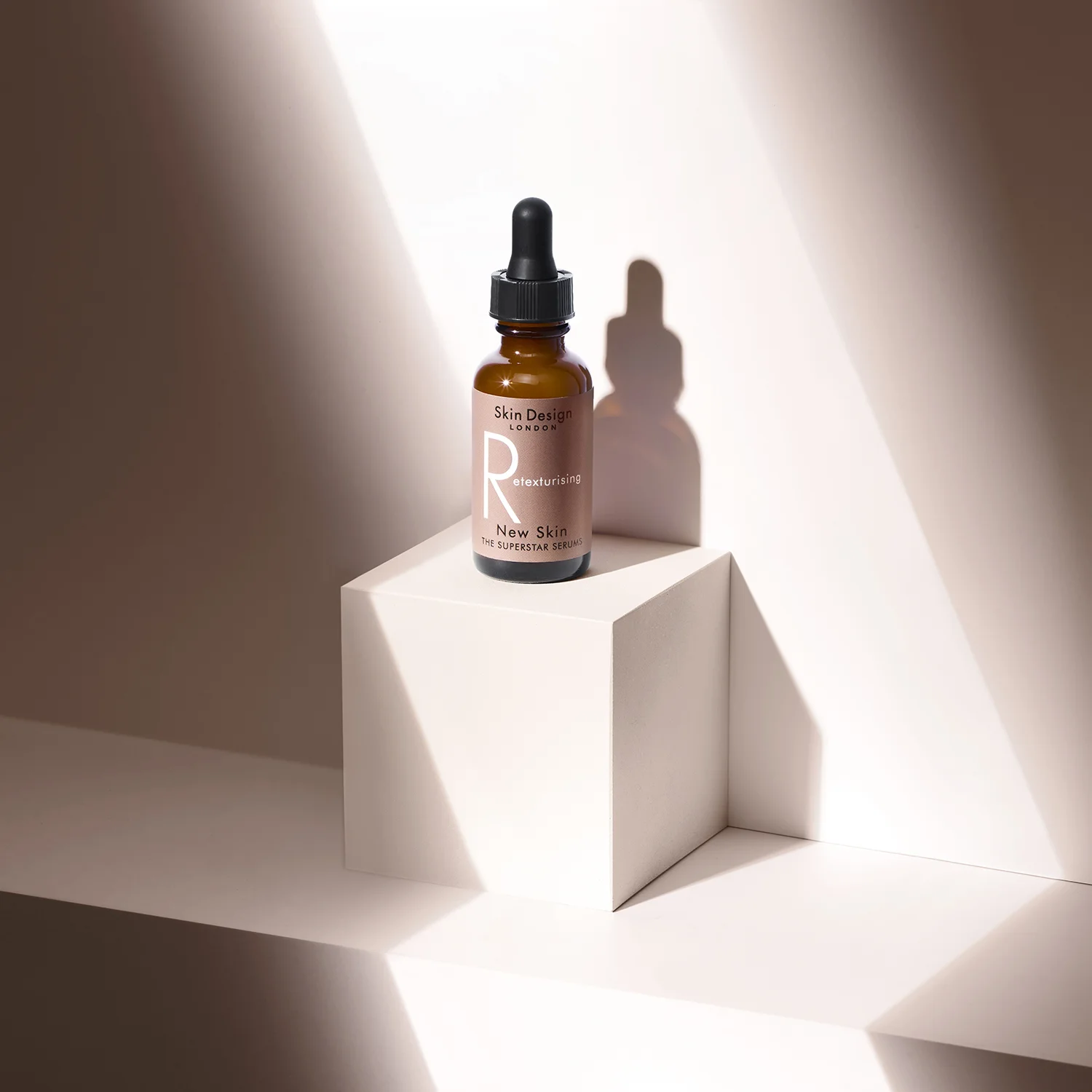 R-RETEXTURISING SERUM