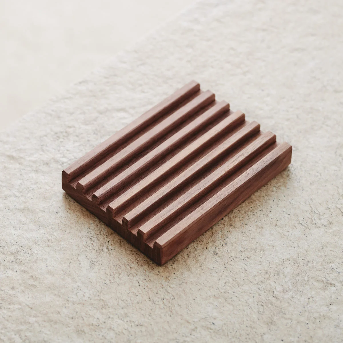 SEIFENABLAGE GROSSER ARMIN