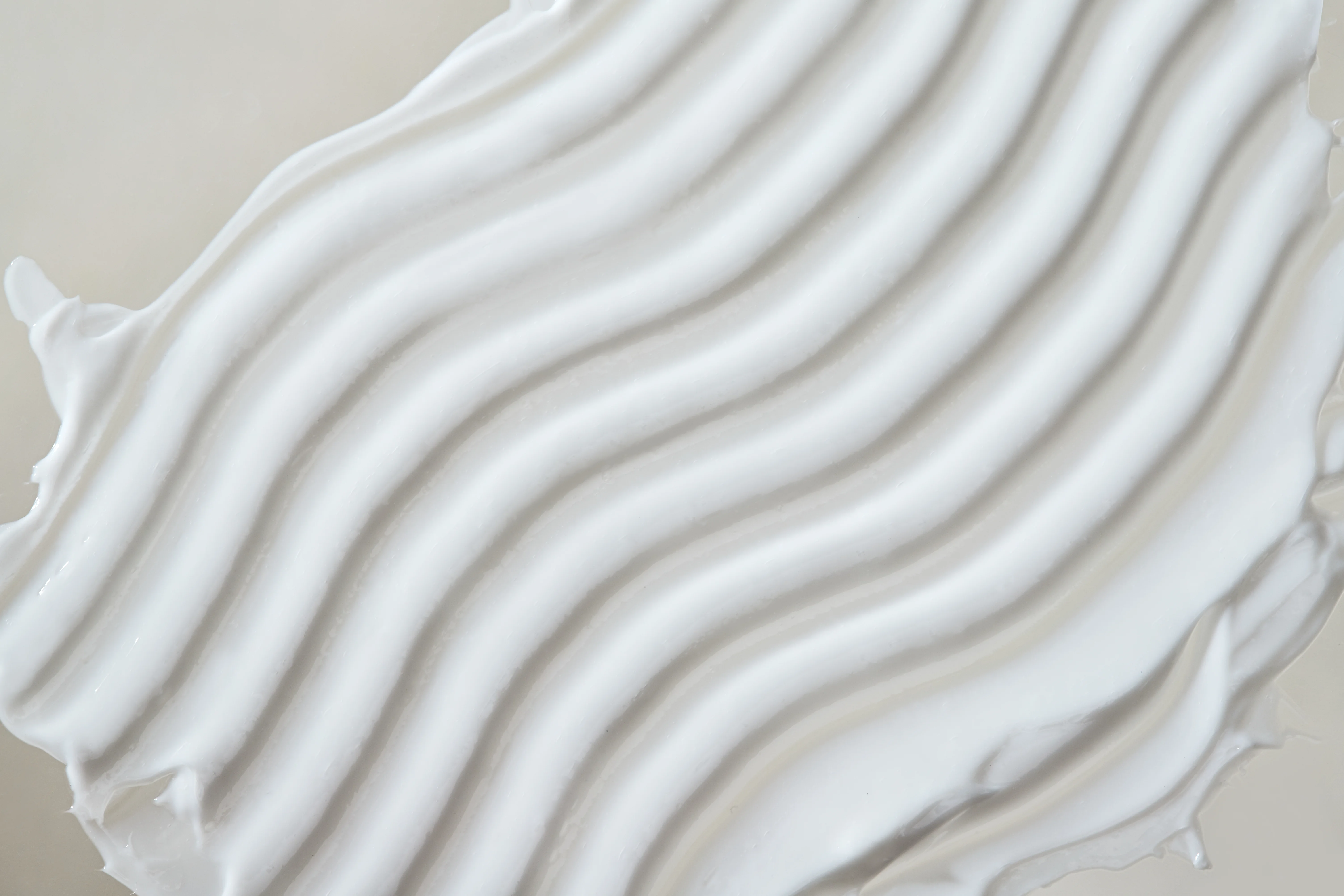 HYDRATISIERENDES TAGESFLUID  50ml